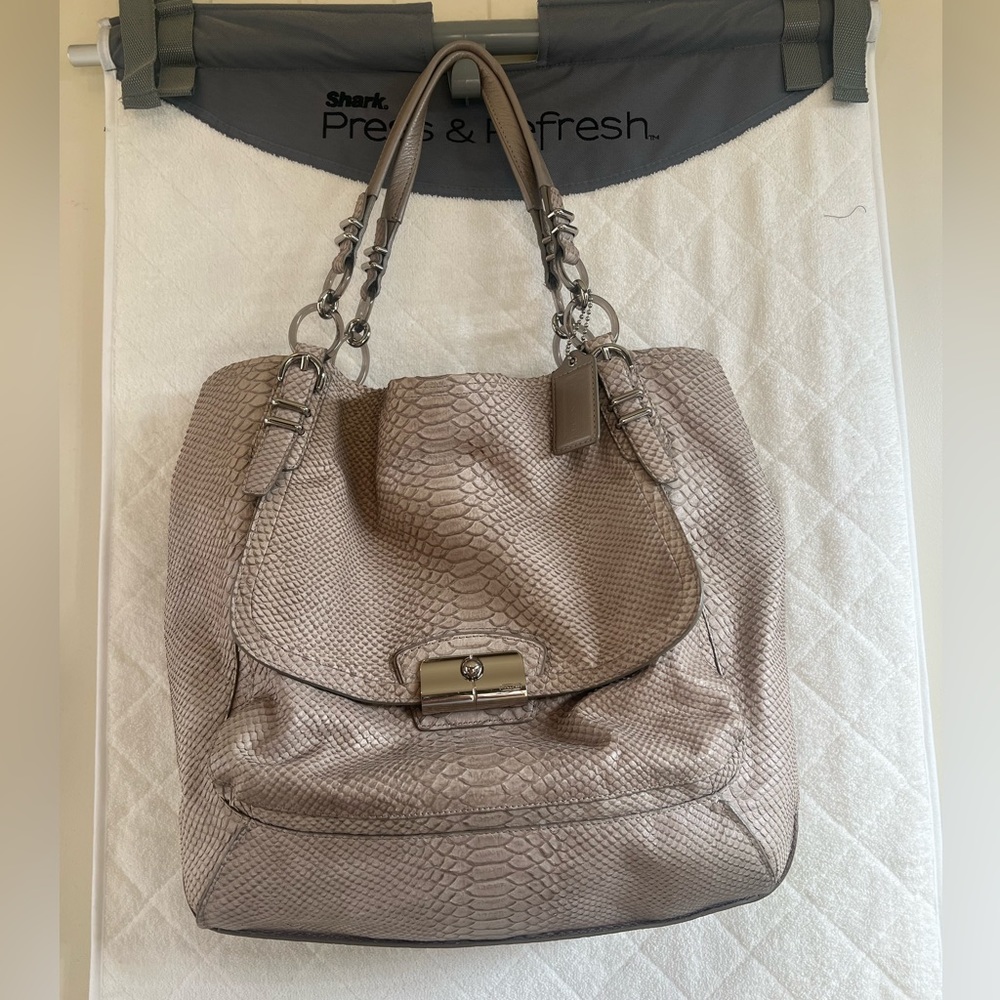 Gorgeous Coach Snake Skin Shoulder Bag